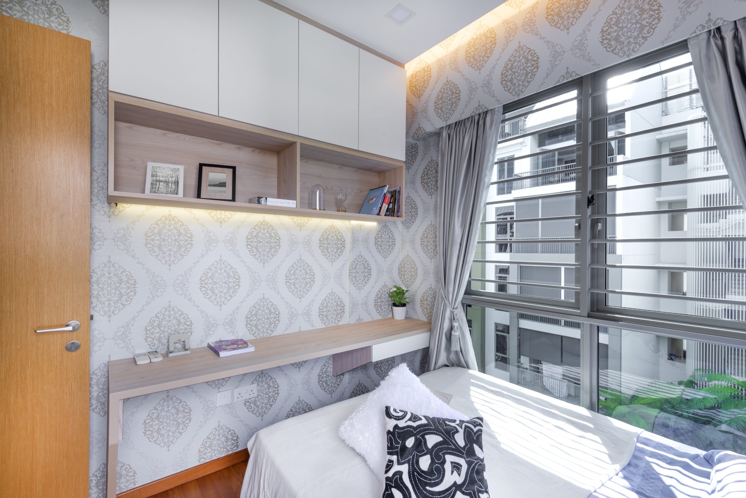 Big or small, here are 8 renovation saving tips for your HDB flat!