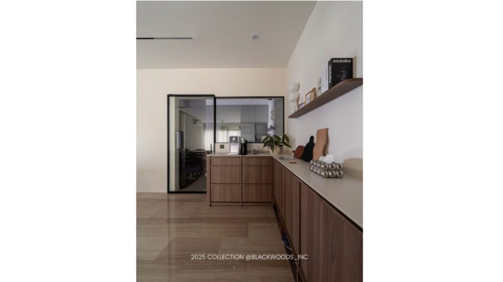 Blackwoods Interior